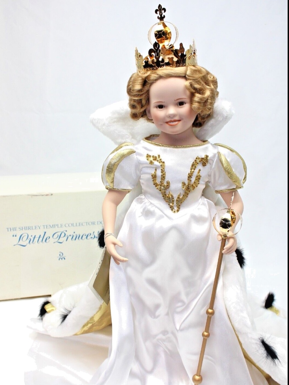 Danbury Mint should I do collection assorted outfits for movies and press tours